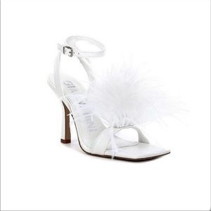 GIANNI BINI FEATHER DRESS SANDAL WHITE